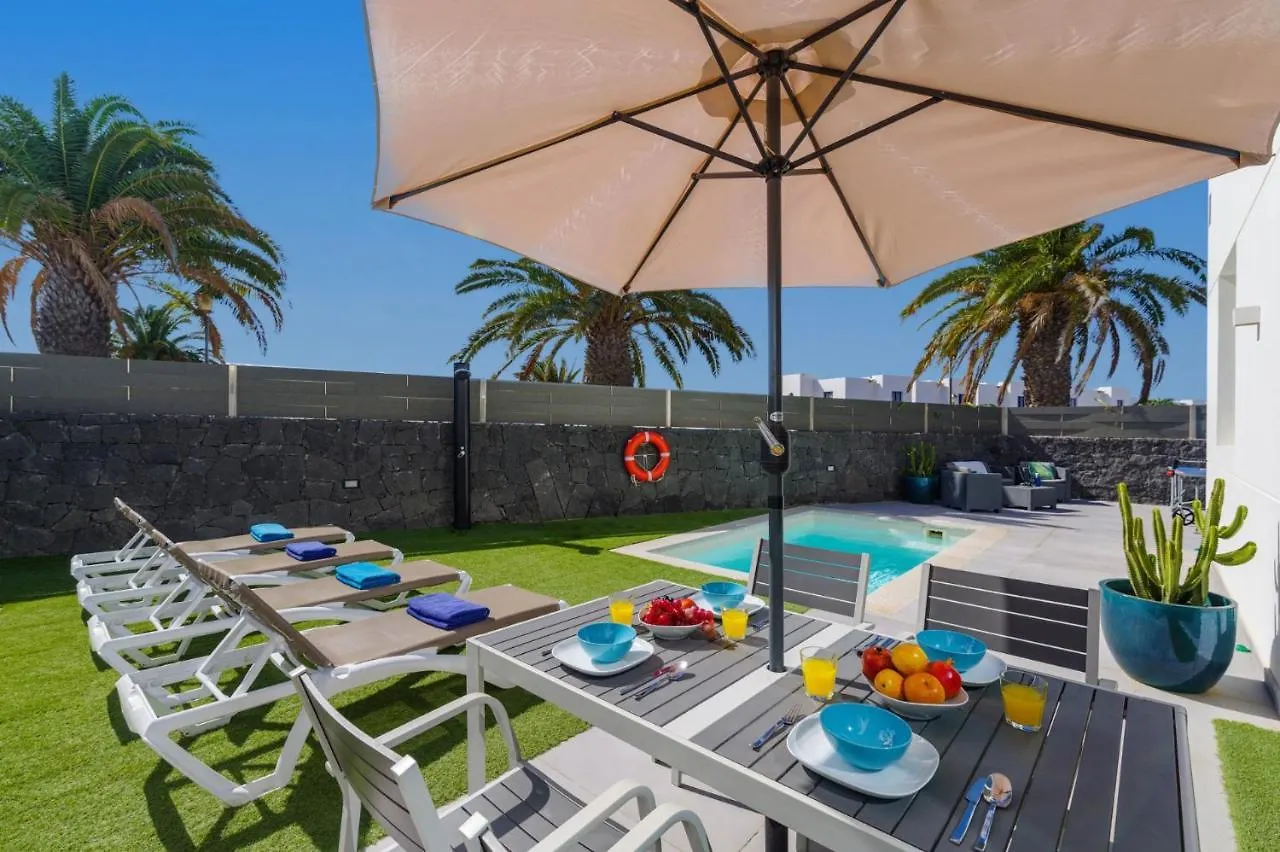 Villa Wave 1 By Villa Plus Playa Blanca  Spain